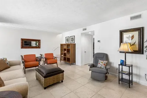 631 Tarpon Avenue Fernandina Beach FL 32034