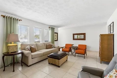 631 Tarpon Avenue Fernandina Beach FL 32034