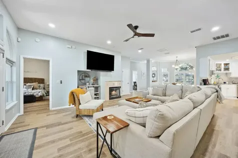 499 Crosswind Drive Fernandina Beach FL 32034