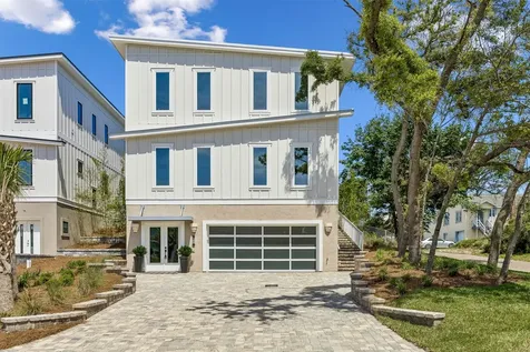2696 1st Avenue Fernandina Beach FL 32034