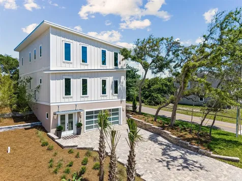 2696 1st Avenue Fernandina Beach FL 32034