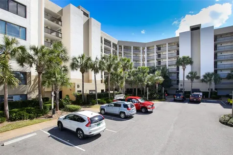 4800 Amelia Island Parkway Fernandina Beach FL 32034