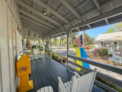 4856 First Coast Hwy, Suite 3 Fernandina Beach FL 32034