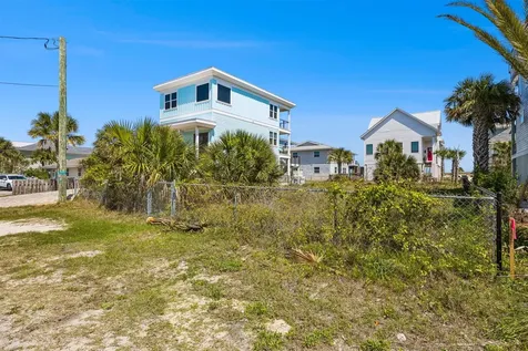 628 N Fletcher Avenue Fernandina Beach FL 32034
