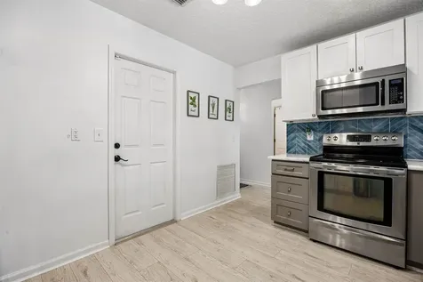 831 Division Street Fernandina Beach FL 32034