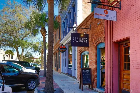 831 Division Street Fernandina Beach FL 32034
