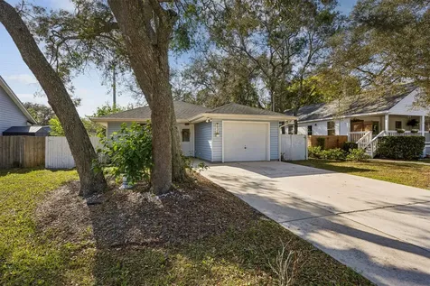 831 Division Street Fernandina Beach FL 32034