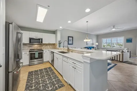 403 Tarpon Avenue Fernandina Beach FL 32034