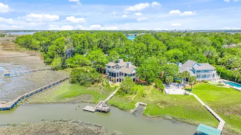 88001 Marsh Lakes Court Fernandina Beach FL 32034