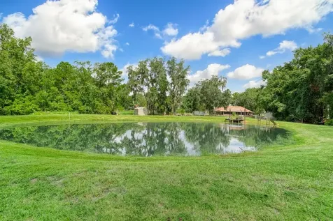 1242 King James Place Jacksonville FL 32218
