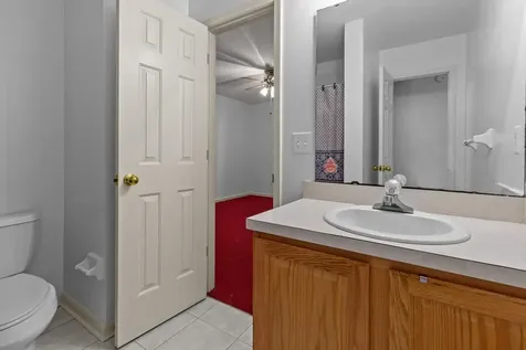 1242 King James Place Jacksonville FL 32218