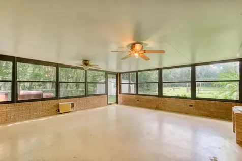 1242 King James Place Jacksonville FL 32218