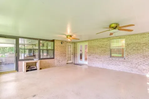1242 King James Place Jacksonville FL 32218