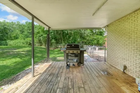 1242 King James Place Jacksonville FL 32218