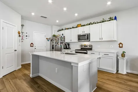 72 Brazil Nut Circle Jacksonville FL 32218
