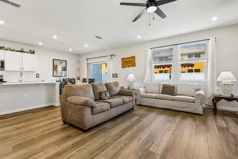 72 Brazil Nut Circle Jacksonville FL 32218