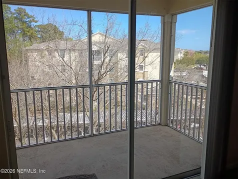 7801 Point Meadows Drive Jacksonville FL 32256