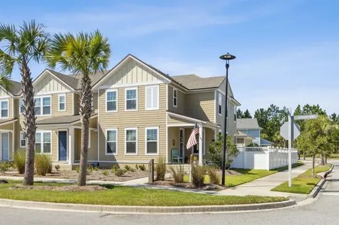 213 Daydream Avenue Yulee FL 32097