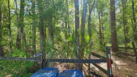 6324 Lannie Road Jacksonville FL 32218