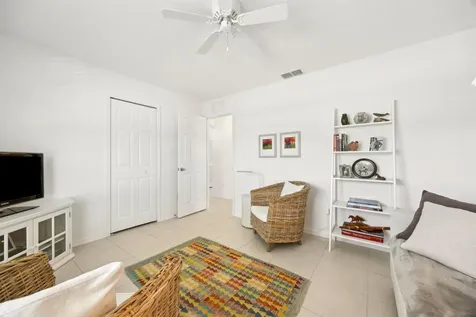 94037 Last Lane Yulee FL 32097