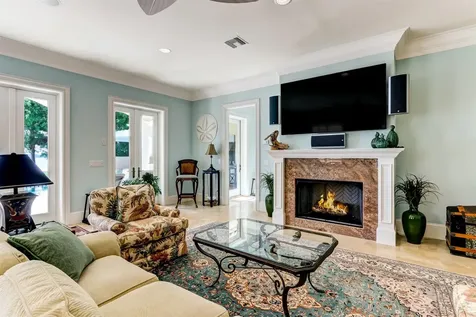 105 Long Point Drive Fernandina Beach FL 32034