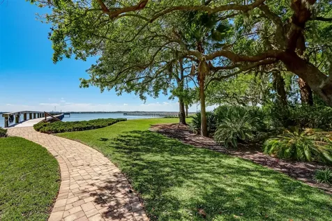 105 Long Point Drive Fernandina Beach FL 32034
