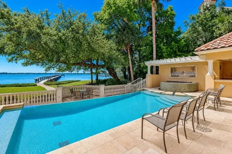 105 Long Point Drive Fernandina Beach FL 32034