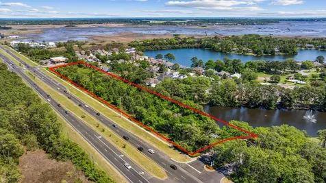 000 State Road 200 Fernandina Beach FL 32034