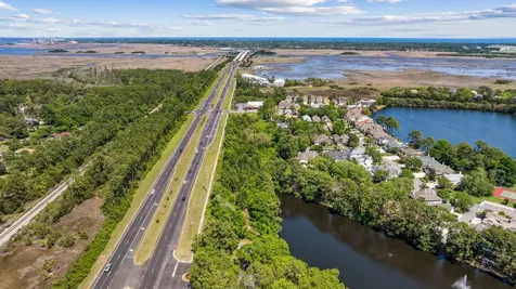 000 State Road 200 Fernandina Beach FL 32034