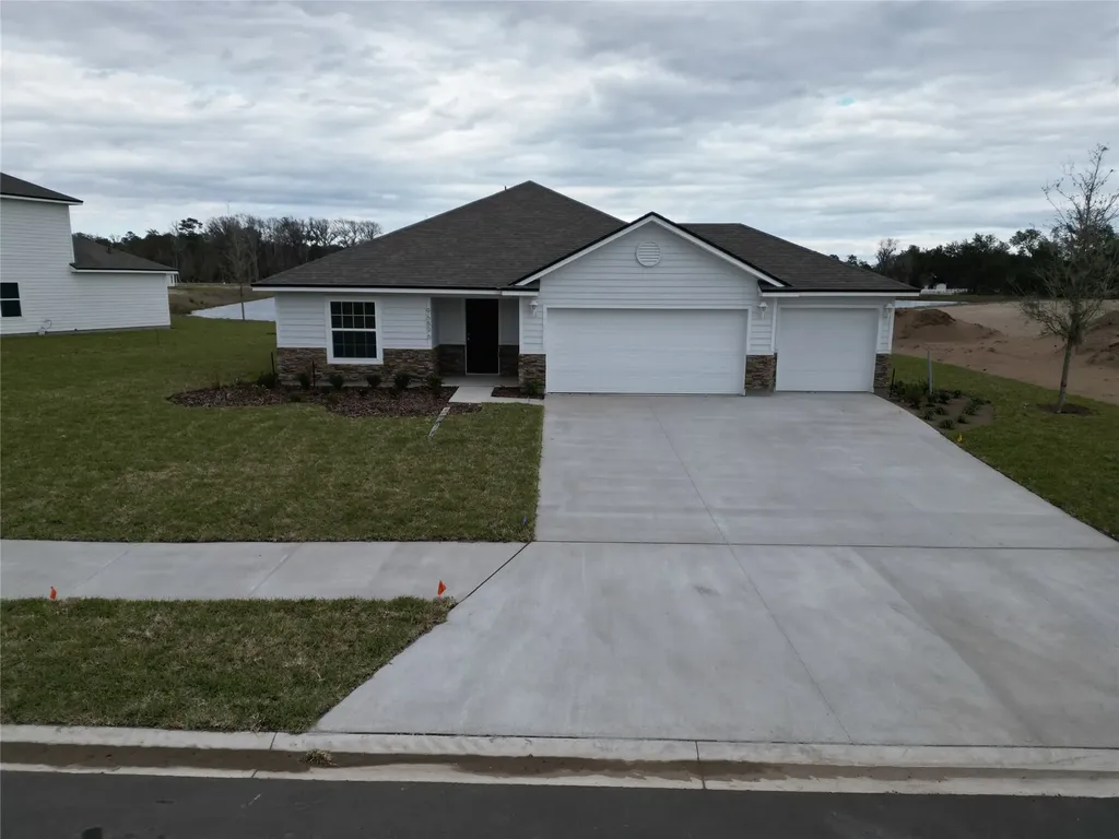 96896 Mcgirts Creek Loop Yulee FL 32097