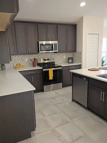 96896 Mcgirts Creek Loop Yulee FL 32097