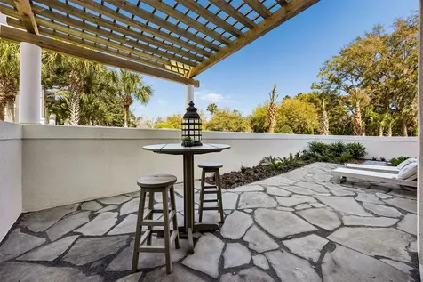 5065 First Coast Highway Fernandina Beach FL 32034