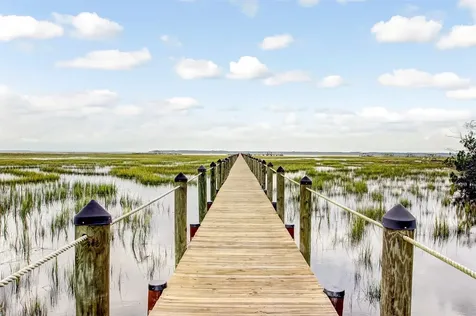 5065 First Coast Highway Fernandina Beach FL 32034