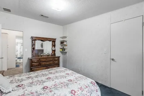 101 Palmland Avenue Satsuma FL 32189