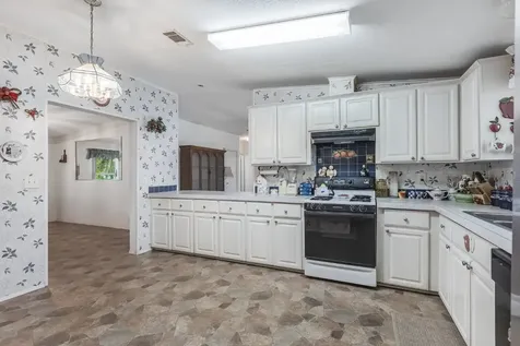 101 Palmland Avenue Satsuma FL 32189