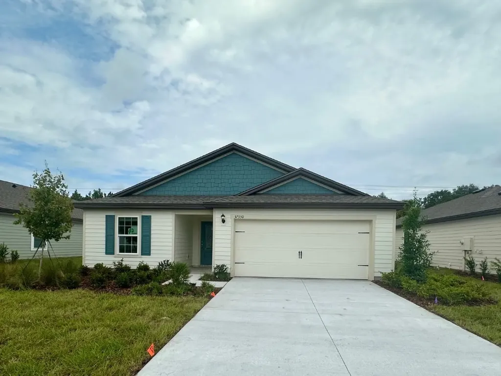37330 Whisper Way Hilliard FL 32046