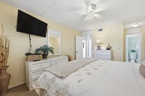 382 S Fletcher Avenue Fernandina Beach FL 32034