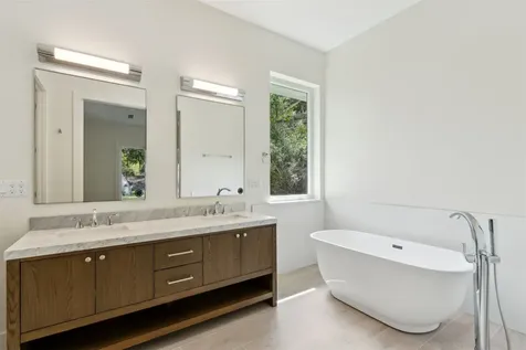 2674 Robert Oliver Avenue Fernandina Beach FL 32034