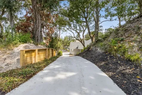 2674 Robert Oliver Avenue Fernandina Beach FL 32034