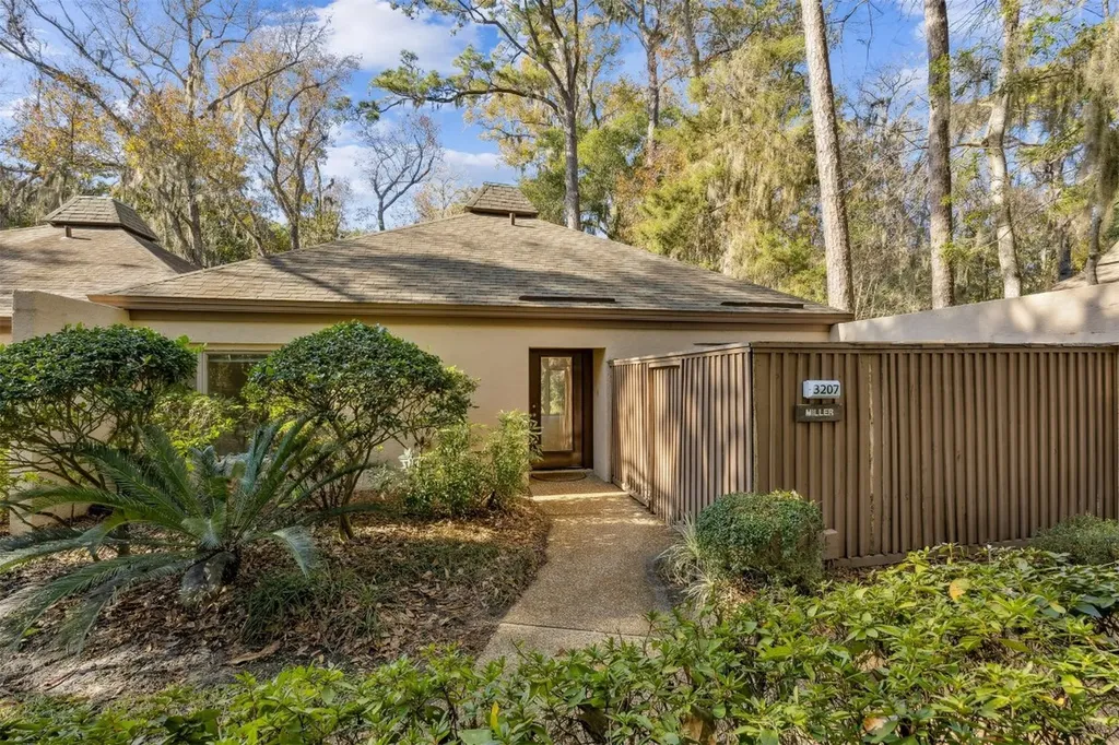3207 Sea Marsh Road Fernandina Beach FL 32034