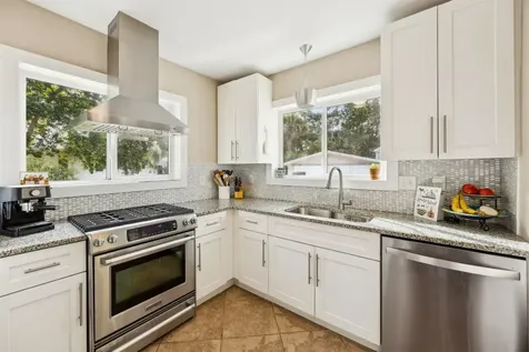 411 S 5th Street Fernandina Beach FL 32034