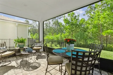 688 Continuum Loop Yulee FL 32097