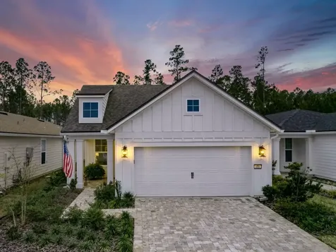 688 Continuum Loop Yulee FL 32097