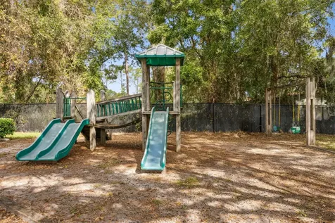 30970 Paradise Commons Fernandina Beach FL 32034