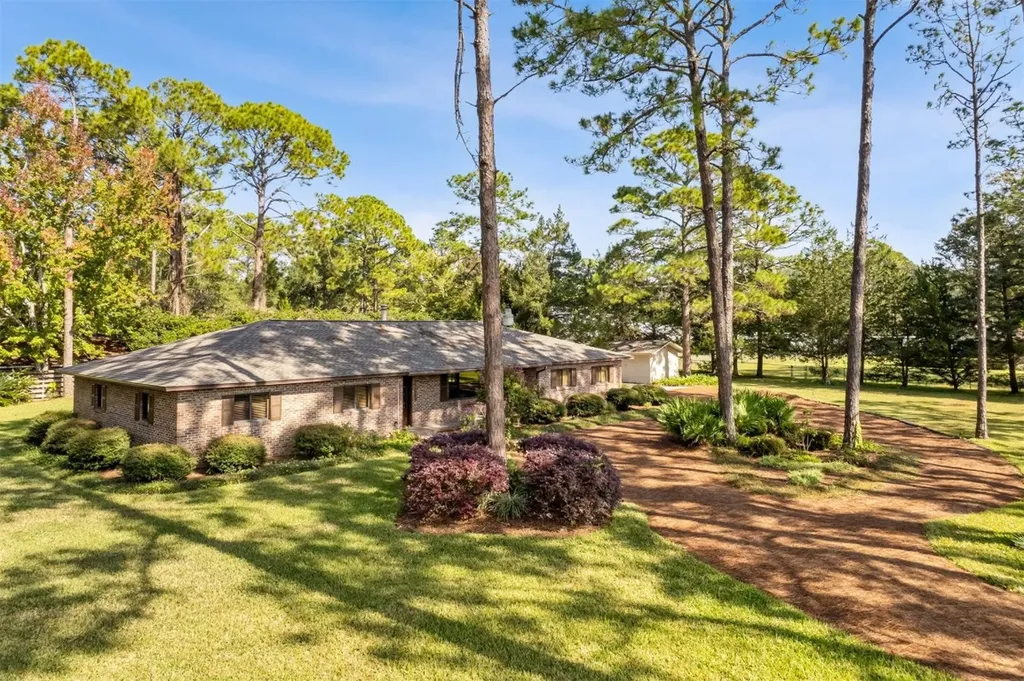 96111 Pirates Bluff Road Yulee FL 32097