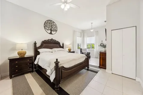 2415 Los Robles Fernandina Beach FL 32034
