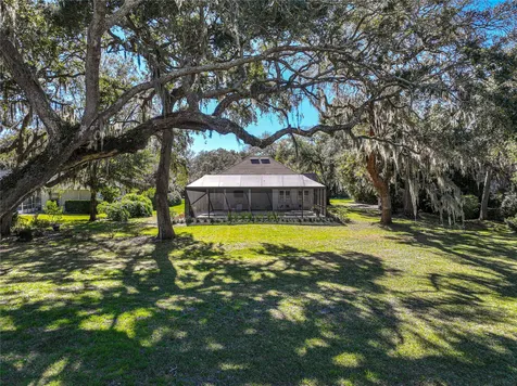 2415 Los Robles Fernandina Beach FL 32034