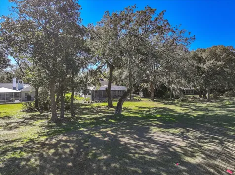 2415 Los Robles Fernandina Beach FL 32034