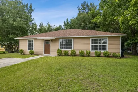 423 South Boulevard Macclenny FL 32063