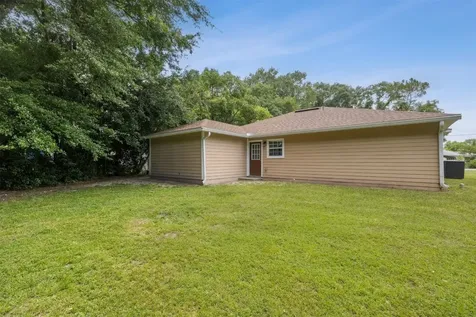 423 South Boulevard Macclenny FL 32063